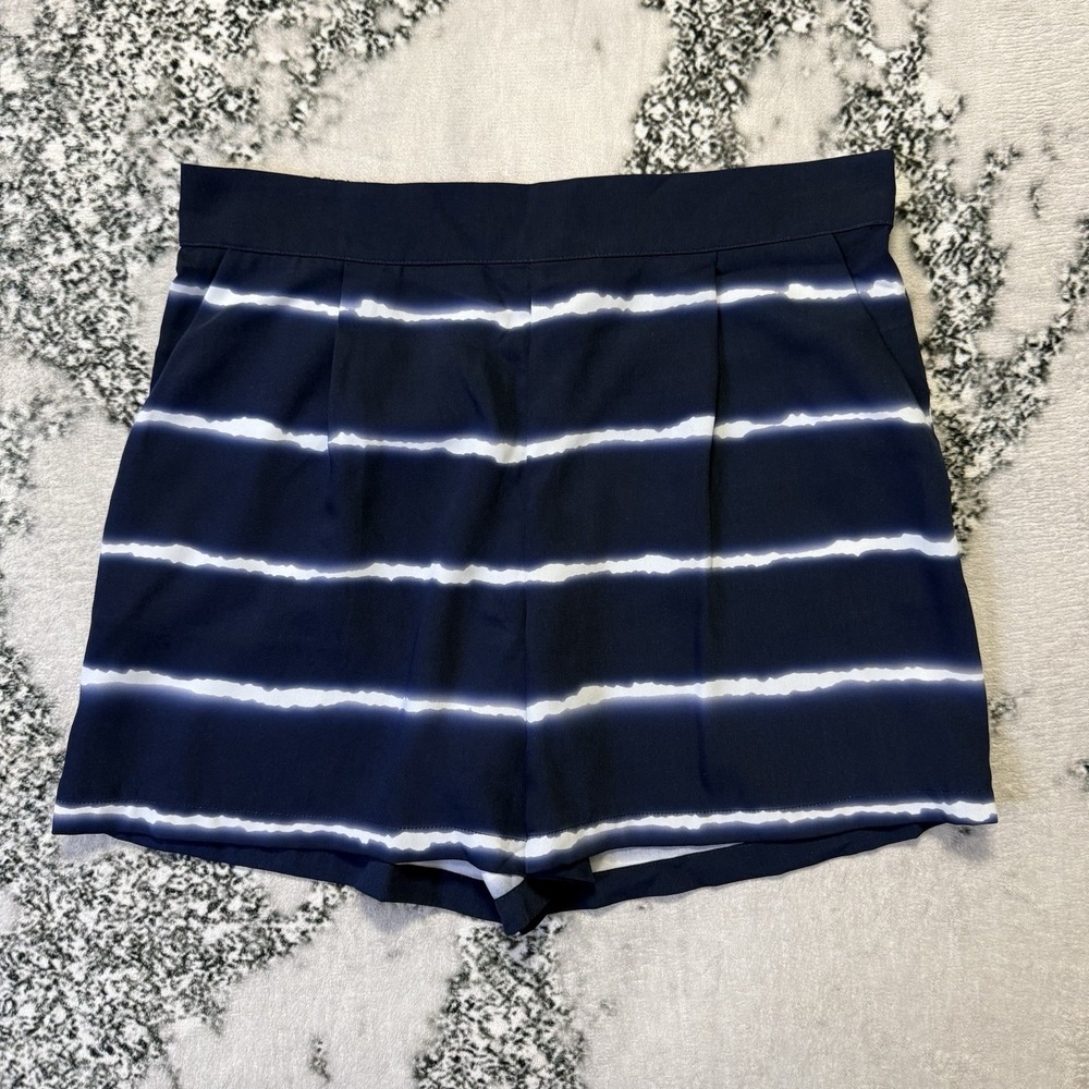 Laundry Shelli Segal Shorts Womens Sz S Blue White Tie Dye Stripe Pull On Lounge